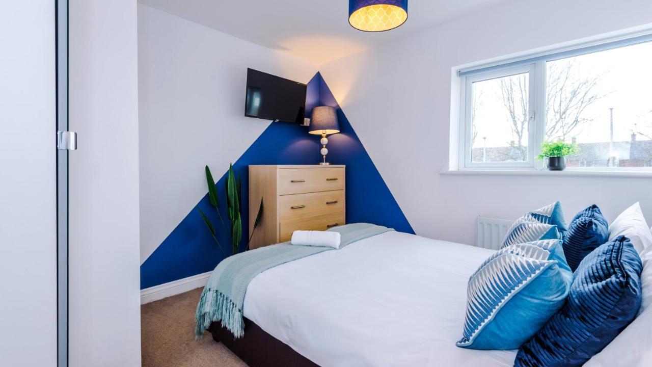 Newhall Road - 4 Bedroom Chester Home - Parking Wervin Ngoại thất bức ảnh