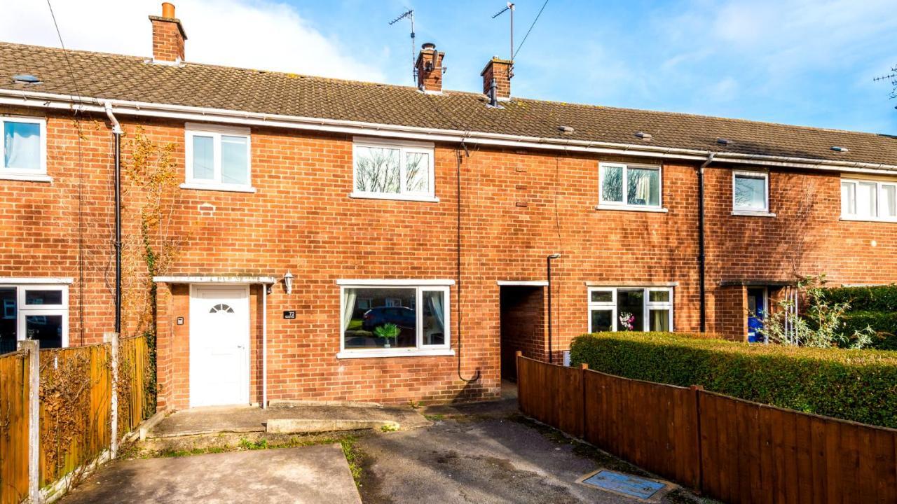 Newhall Road - 4 Bedroom Chester Home - Parking Wervin Ngoại thất bức ảnh